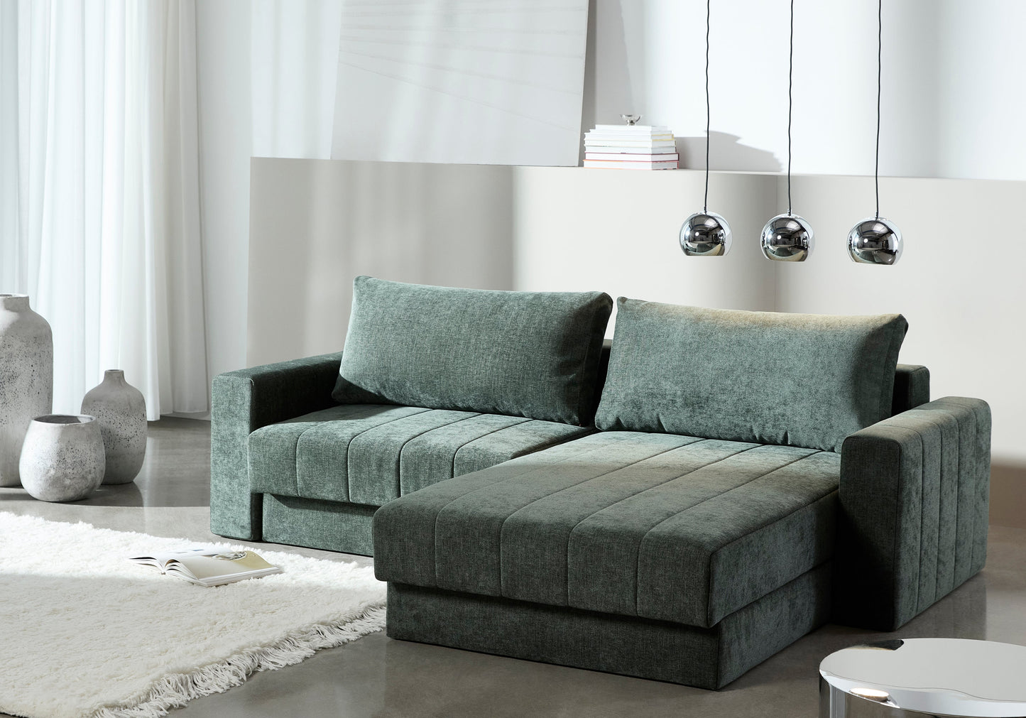 Akello Lounger With Arms
