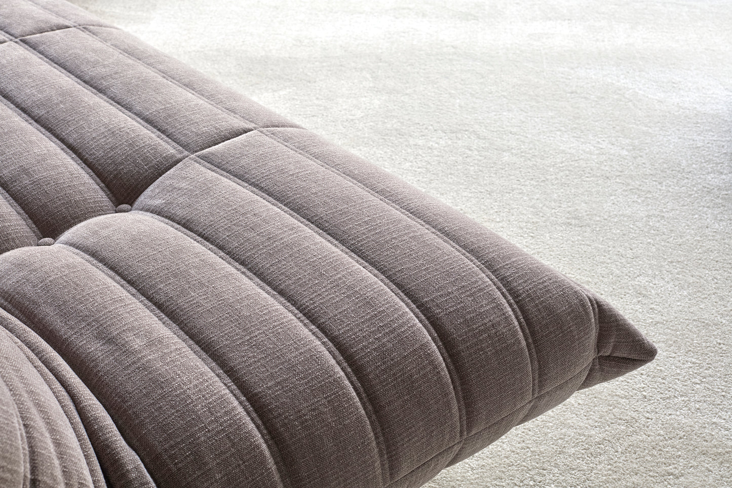 Mikunjo Chair