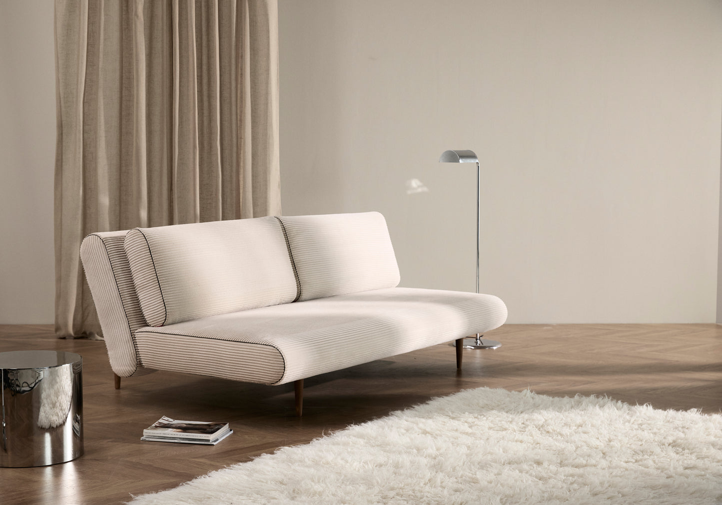 Unfurl Lounger