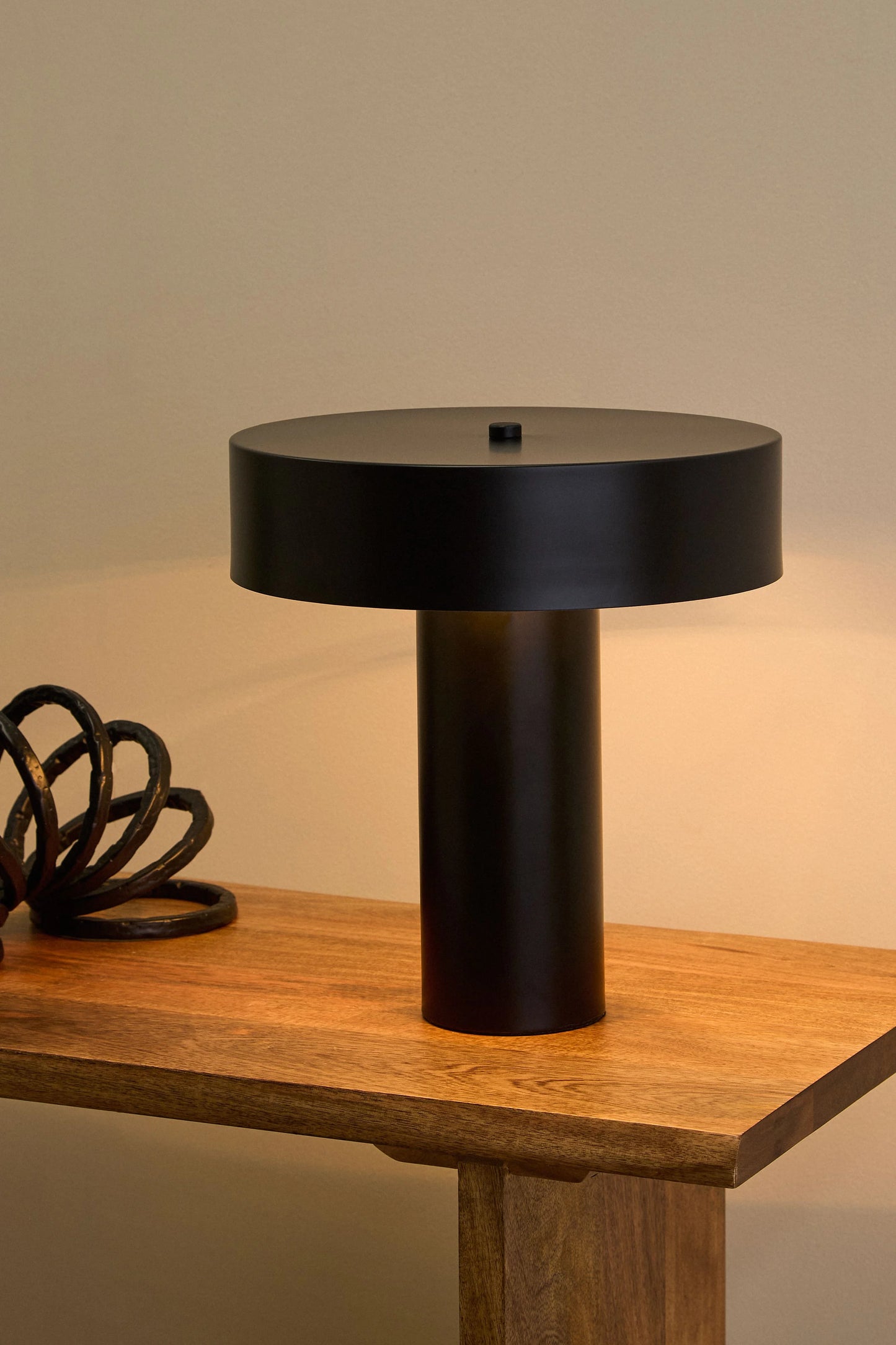 Thiago Metal Table Lamp