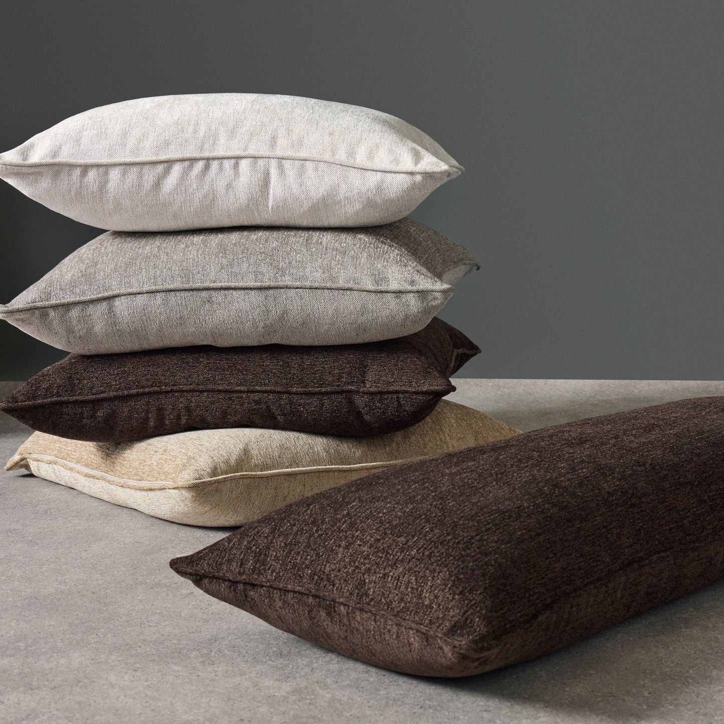 Valencia Cushion Brown